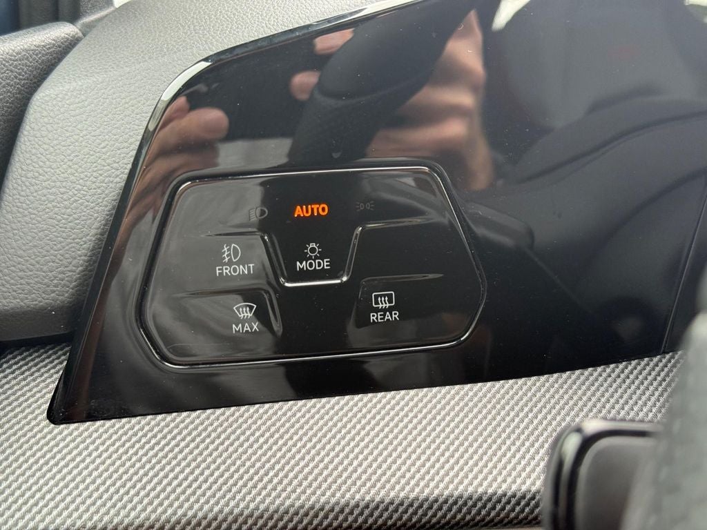2025 Volkswagen Golf GTI 2.0T SE