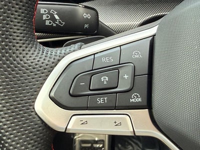2025 Volkswagen Golf GTI 2.0T SE