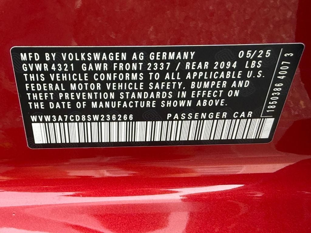 2025 Volkswagen Golf GTI 2.0T SE