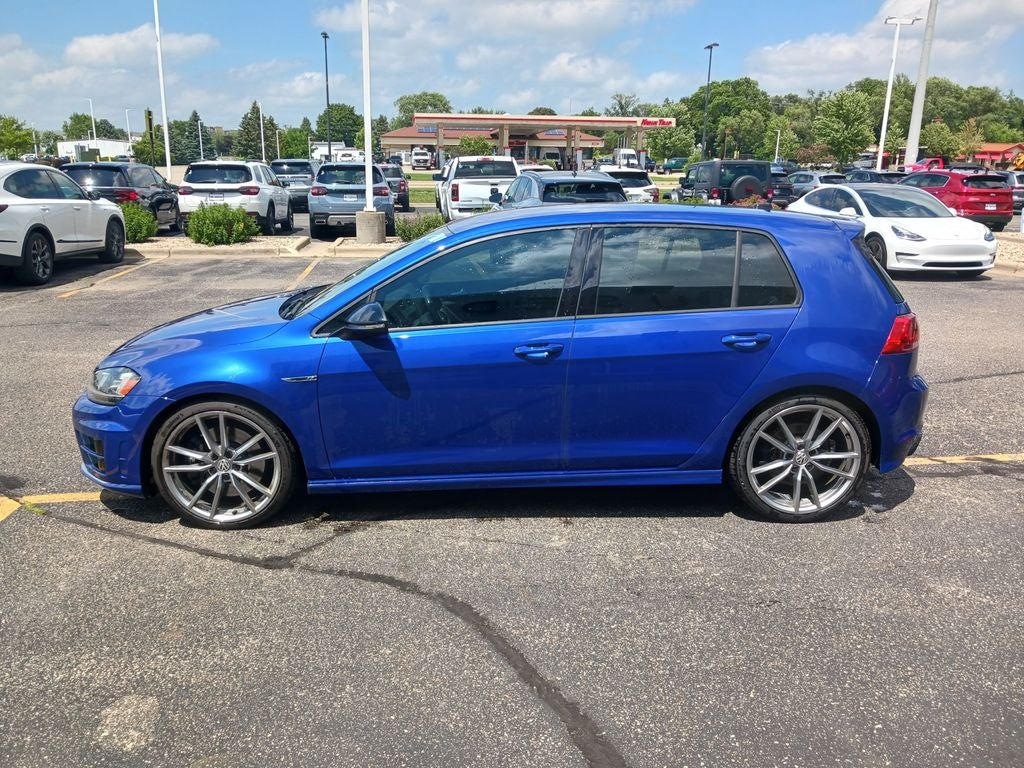 2017 Volkswagen Golf R DCC & Navigation 4Motion 4Motion