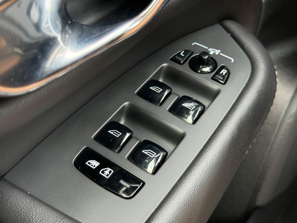 2021 Volvo XC90 T6 Inscription